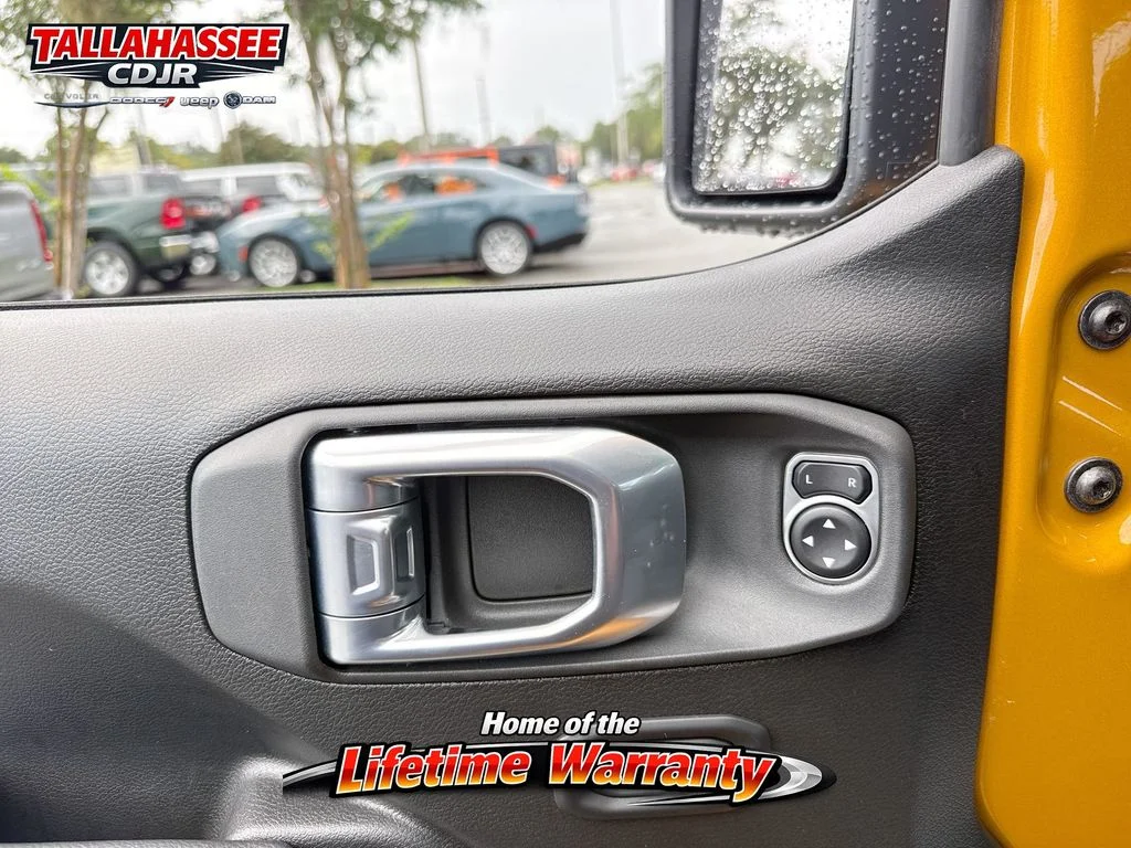 New 2026 Goldilocks Exterior Paint Jeep Sport S image 15