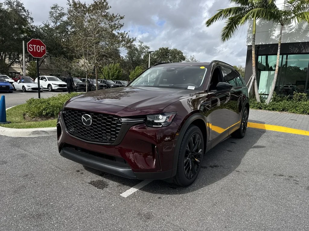 2026 Mazda CX-90 Premium Package - Photo 9
