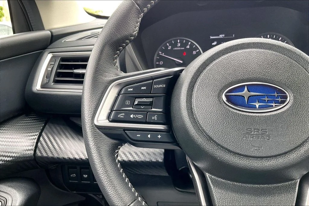 Used 2025 Blue Subaru Premium image 19