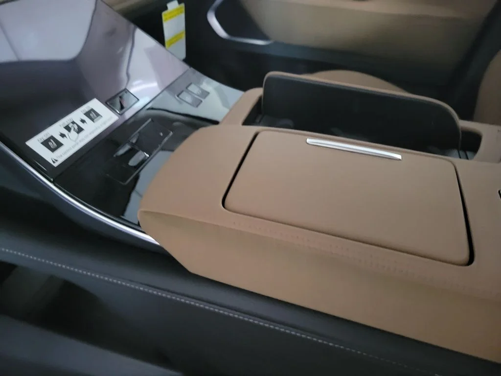 New 2027 DYNAMIC METAL INFINITI Luxe 2WD image 22