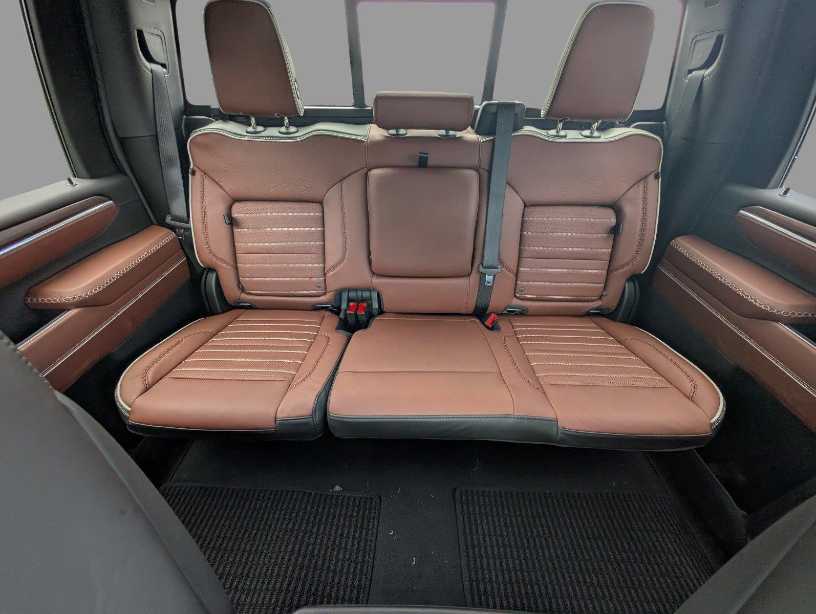 2026 GMC Sierra 2500HD Denali Ultimate - Photo 37