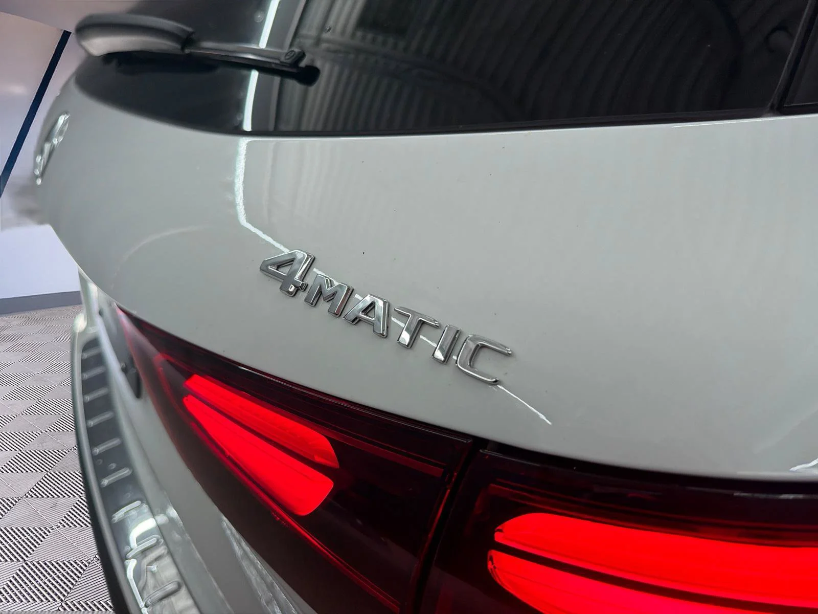 Used 2026 White Mercedes-Benz GLA 250 image 29