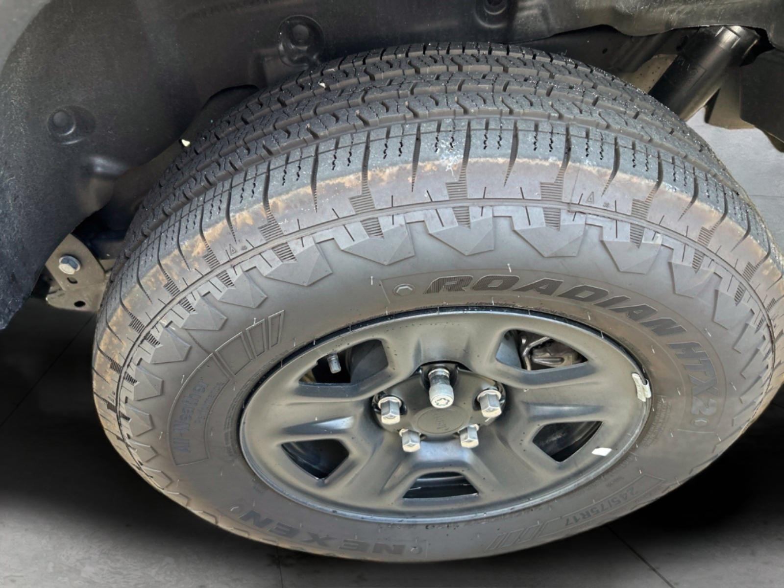 Used 2026 Purple Jeep Sport image 39
