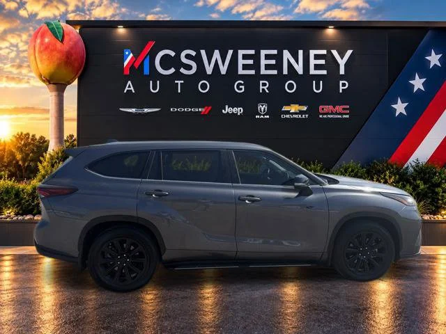 Used 2024 Gray Toyota XLE image 6