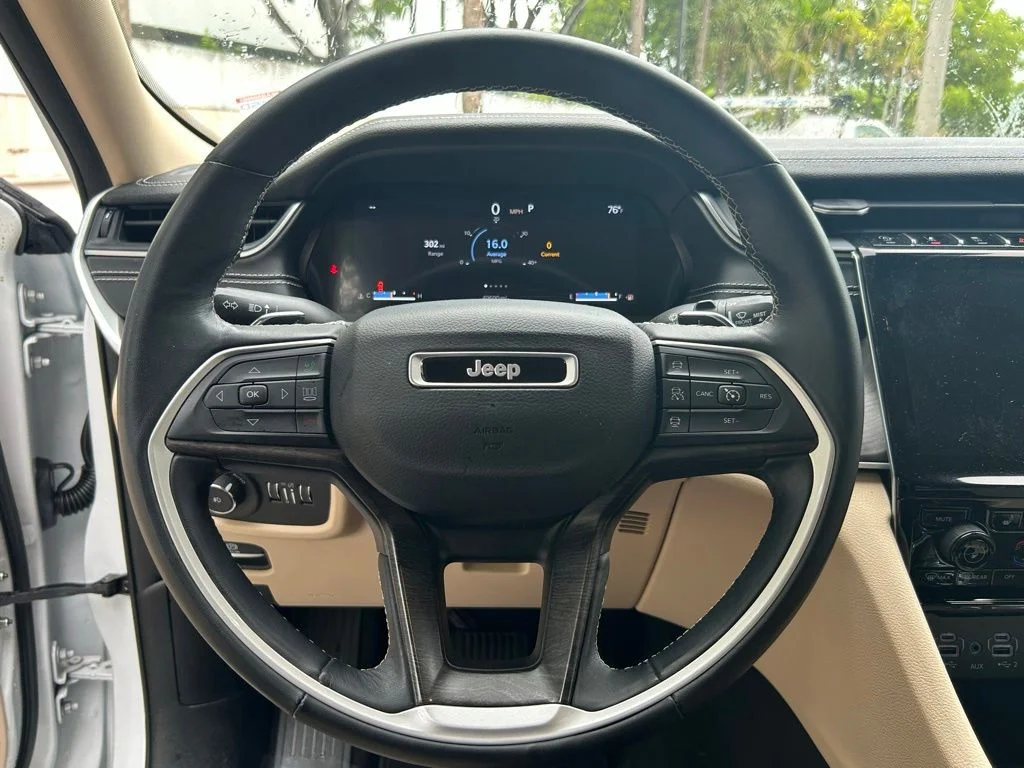 Certified Used 2022 White Jeep Limited image 20