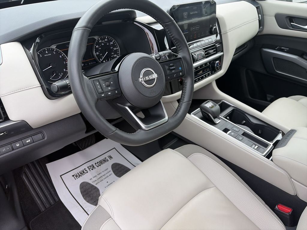 Used 2025 Black Nissan SL image 11