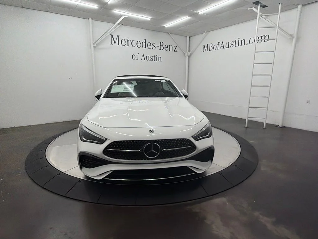 New 2027 White Mercedes-Benz CLE 450 image 2
