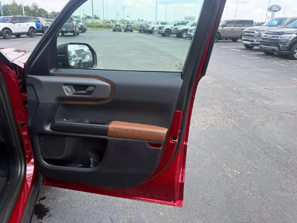 New 2026 Ruby Red Metallic Tinted Clearcoat Ford Outer Banks® image 49