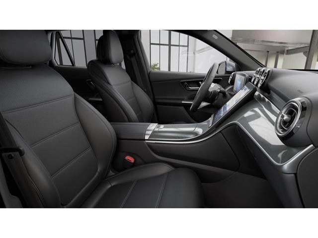 New 2026 Cirrus Silver Metallic Mercedes-Benz GLC 300 image 4