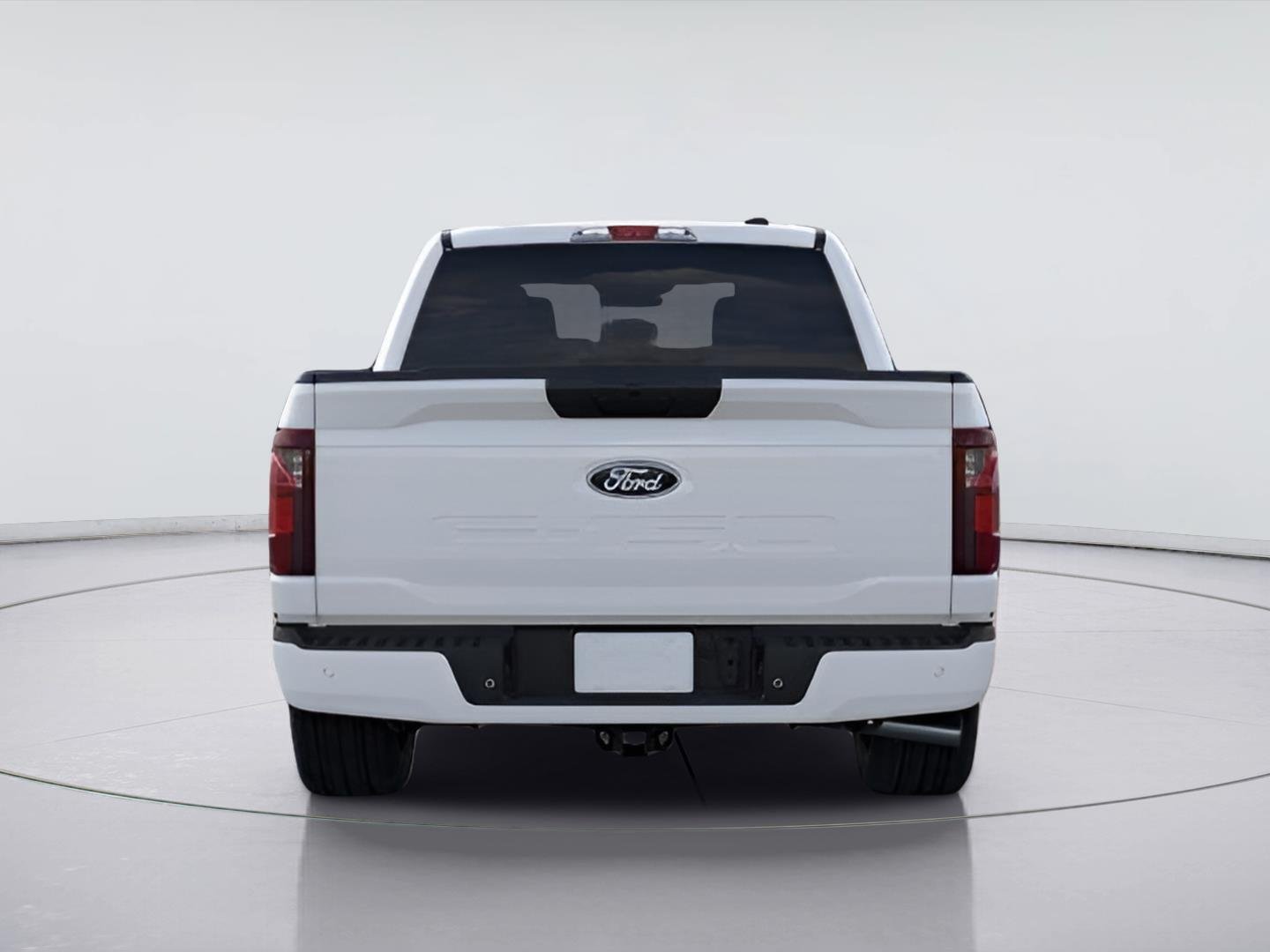New 2026 Oxford White Ford XLT image 5