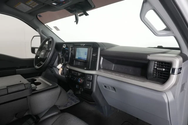 Certified Used 2025 Avalanche Ford XL image 21