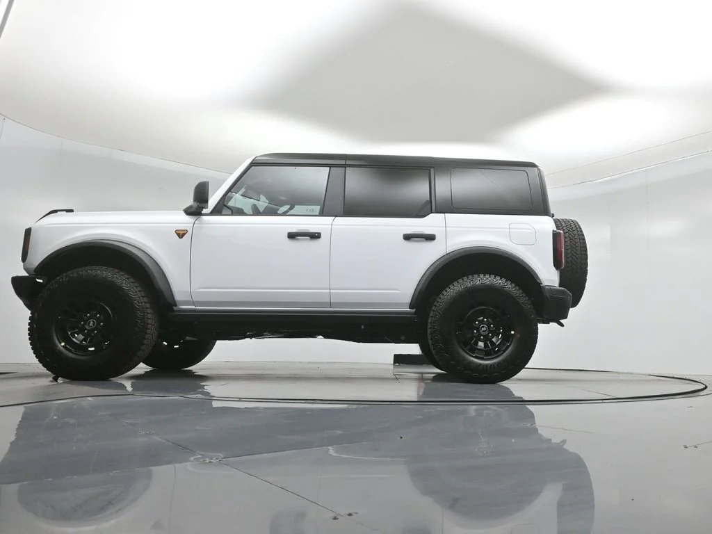 New 2026 White Ford Badlands image 47