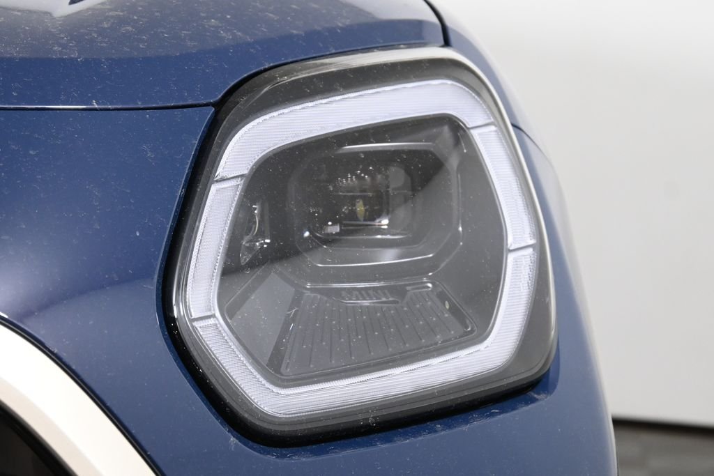 New 2027 Blue MINI Iconic image 11