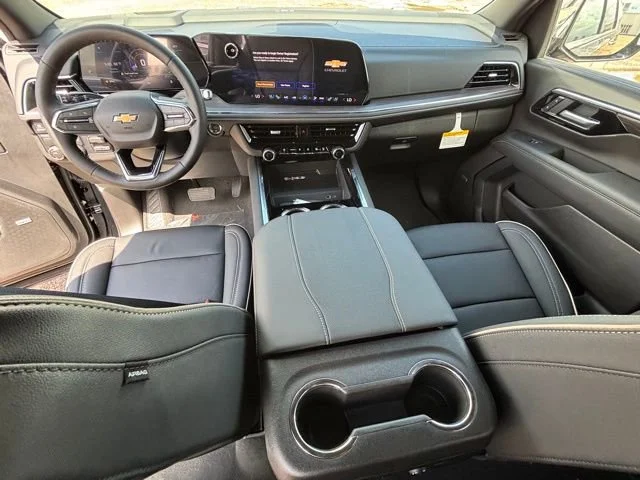 2026 Chevrolet Suburban Premier - Photo 12