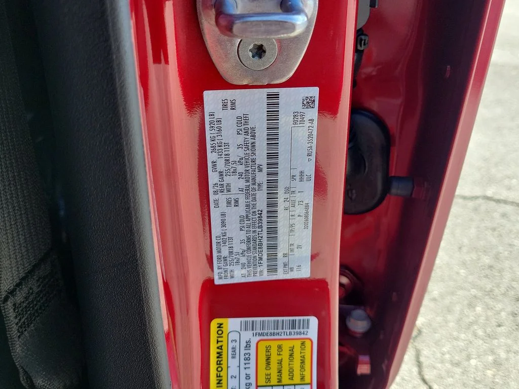 New 2026 Ruby Red Metallic Tinted Clearcoat Ford Outer Banks® image 25