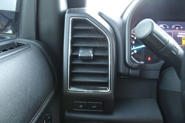 Used 2021 White Ford Limited image 9