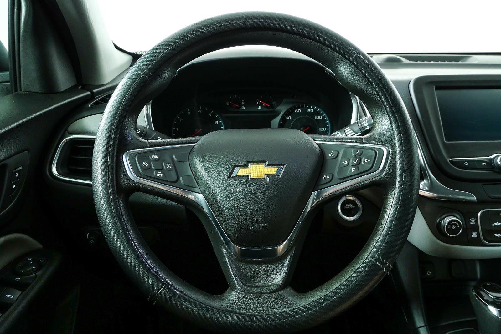 Used 2018 SUMMIT WHITE Chevrolet LS image 9
