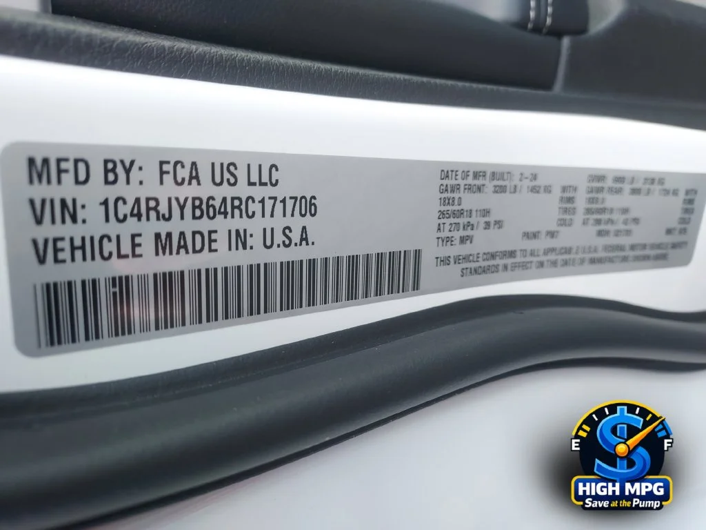 Used 2024 White Jeep 4xe image 37
