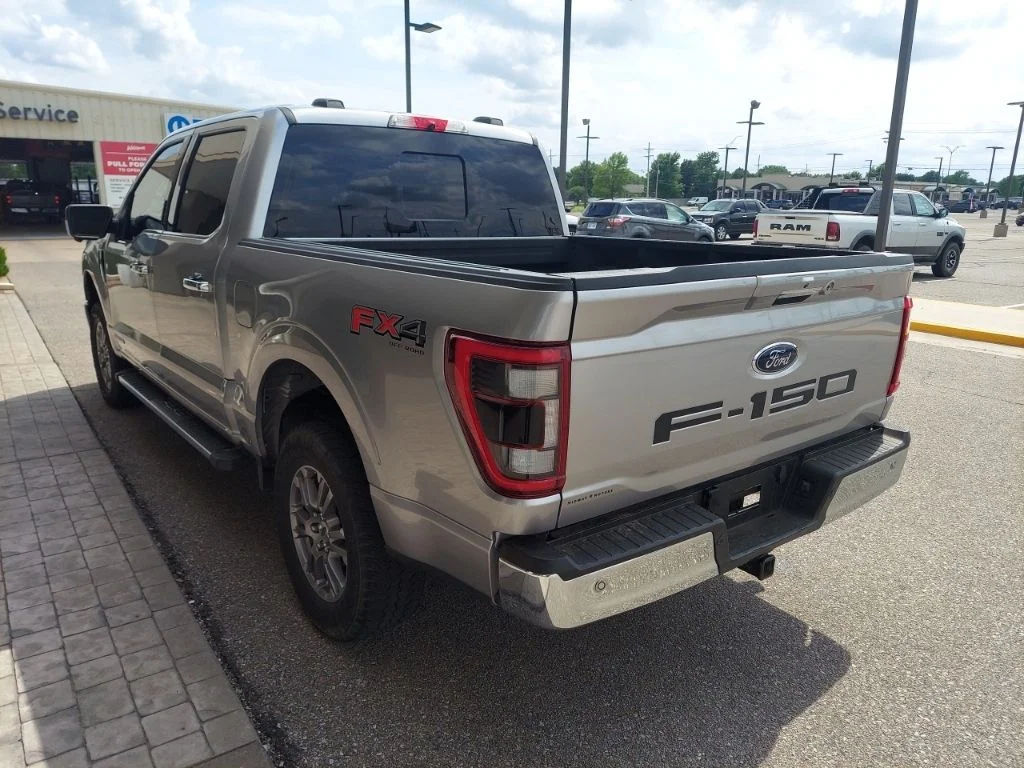 Used 2021 Silver Ford Lariat image 6