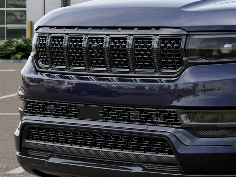 2025 Jeep Grand Wagoneer Series III - Photo 28