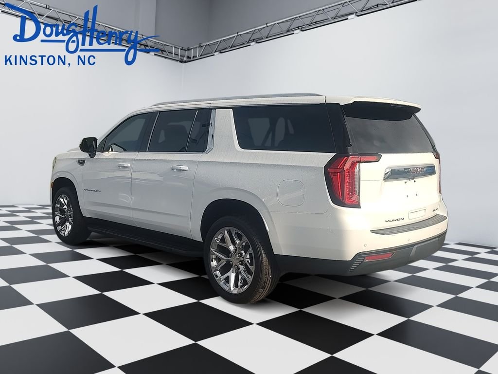 Used 2024 White GMC SLE image 3