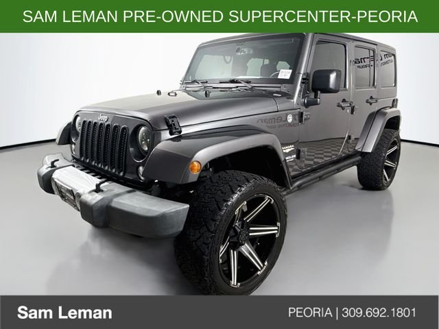 Used 2014 Gray Jeep Unlimited Sahara image 3