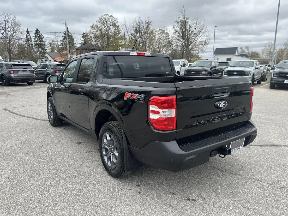 New 2026 Black Ford XLT image 9