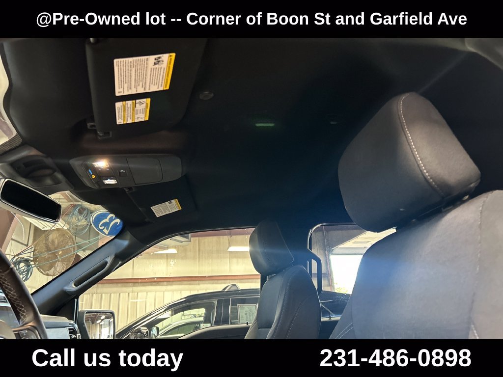 Used 2023 Silver Ford XLT image 13