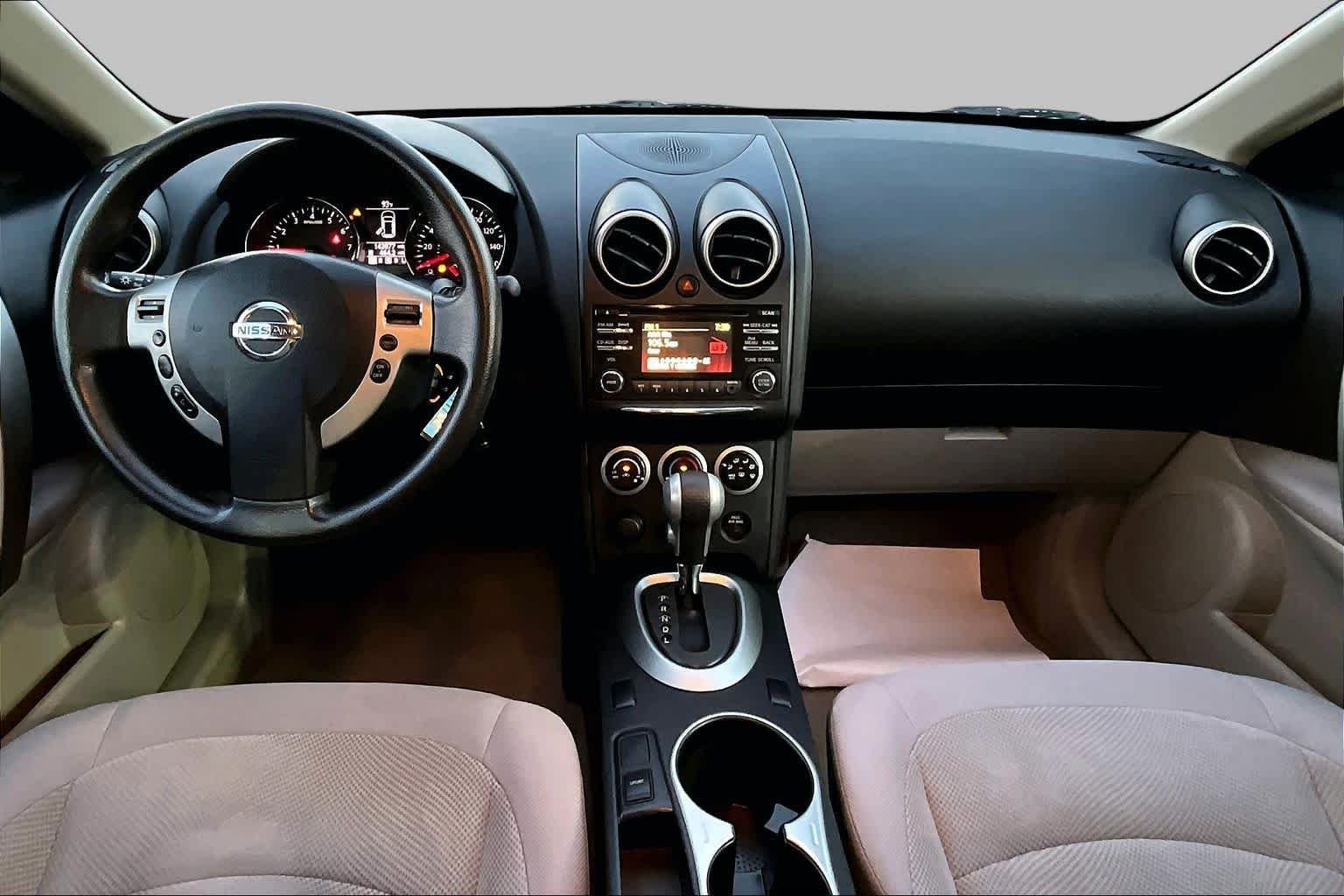 Used 2012 Platinum Graphite Nissan S image 16