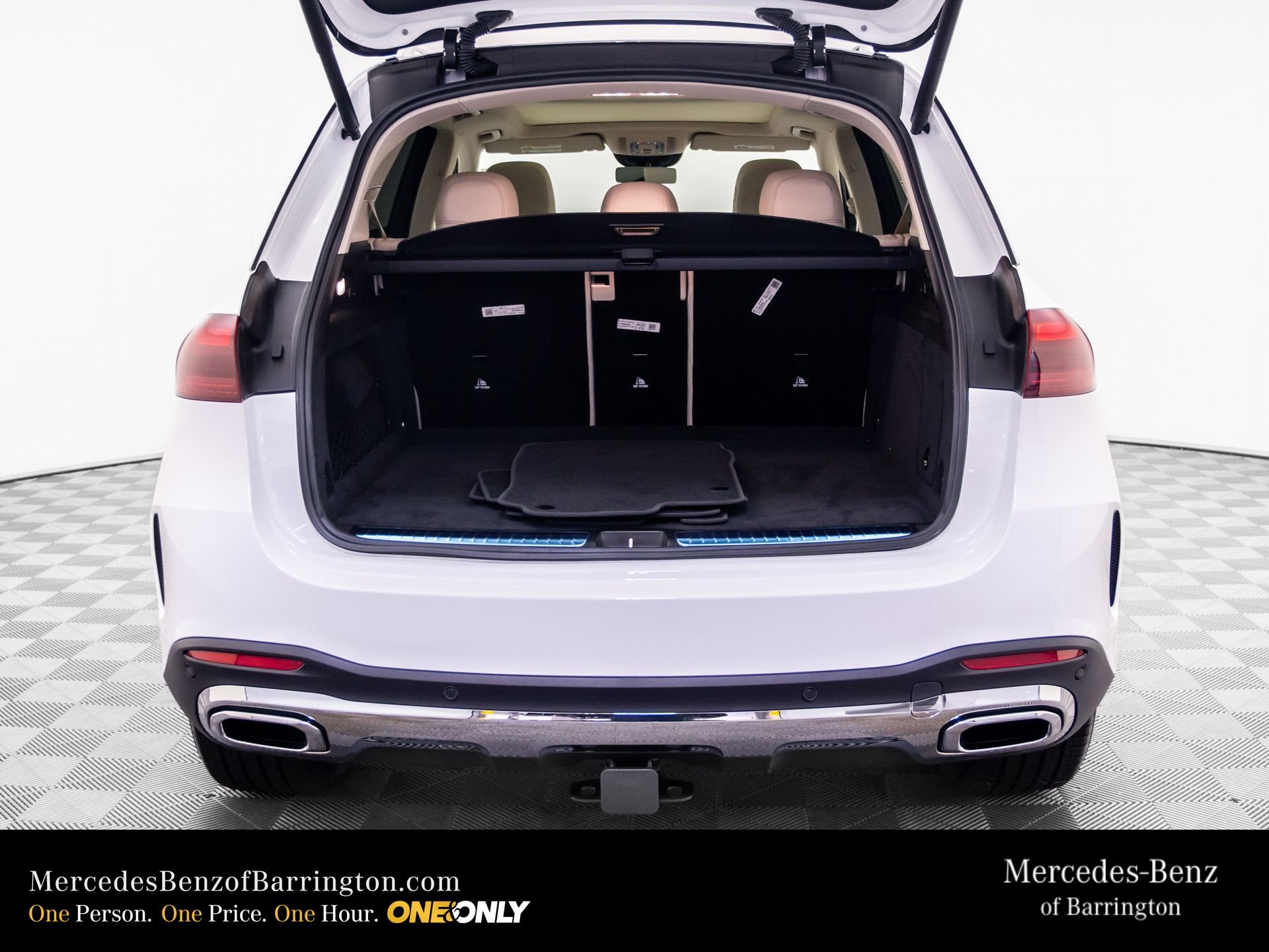 New 2026 Polar White Mercedes-Benz GLE 450 image 32