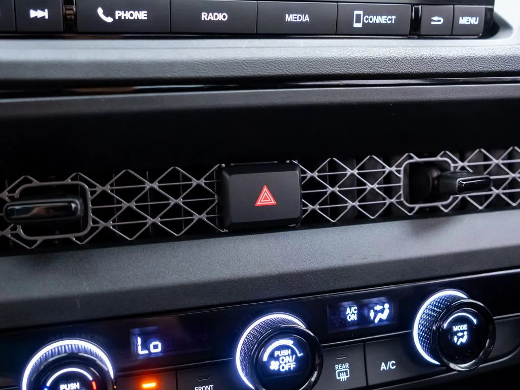 Certified Used 2023  Honda LX image 23