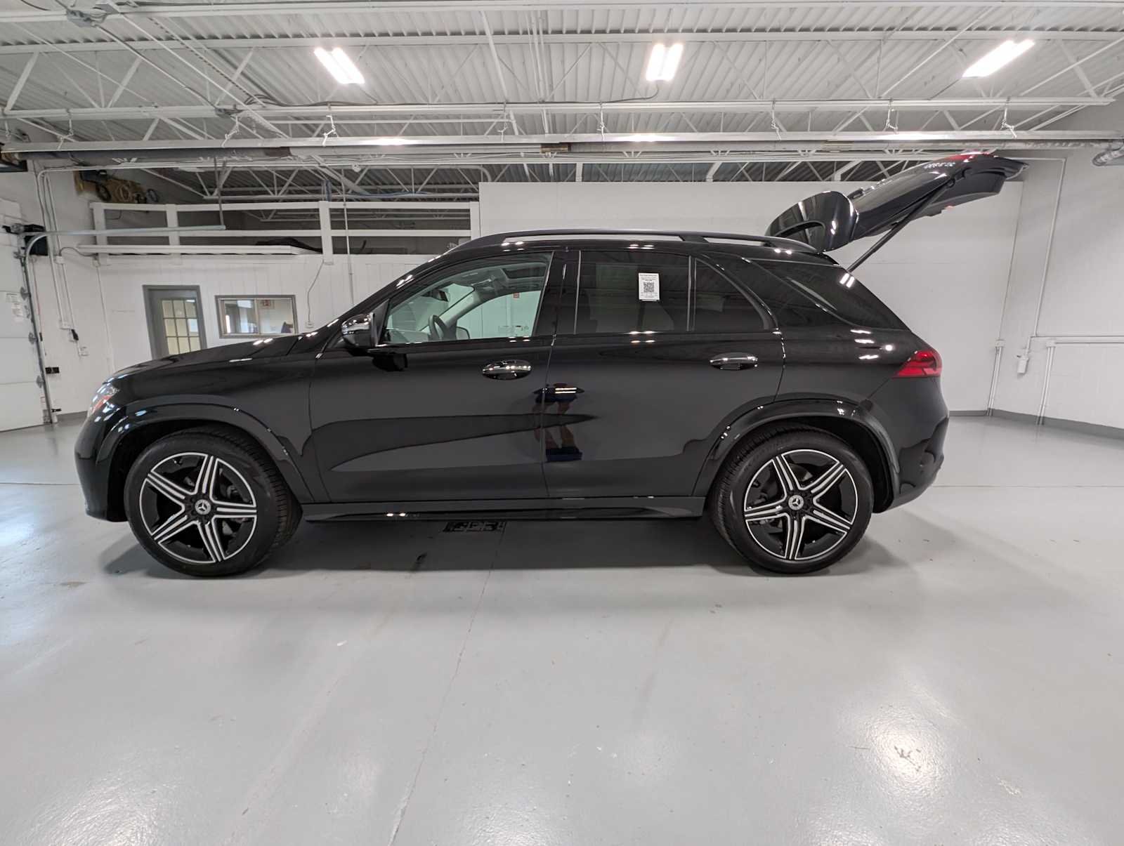 Certified Used 2026  Mercedes-Benz GLE 350 image 12
