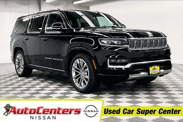 Used 2023 Diamond Black Crystal Pearlcoat Jeep Series II image 1
