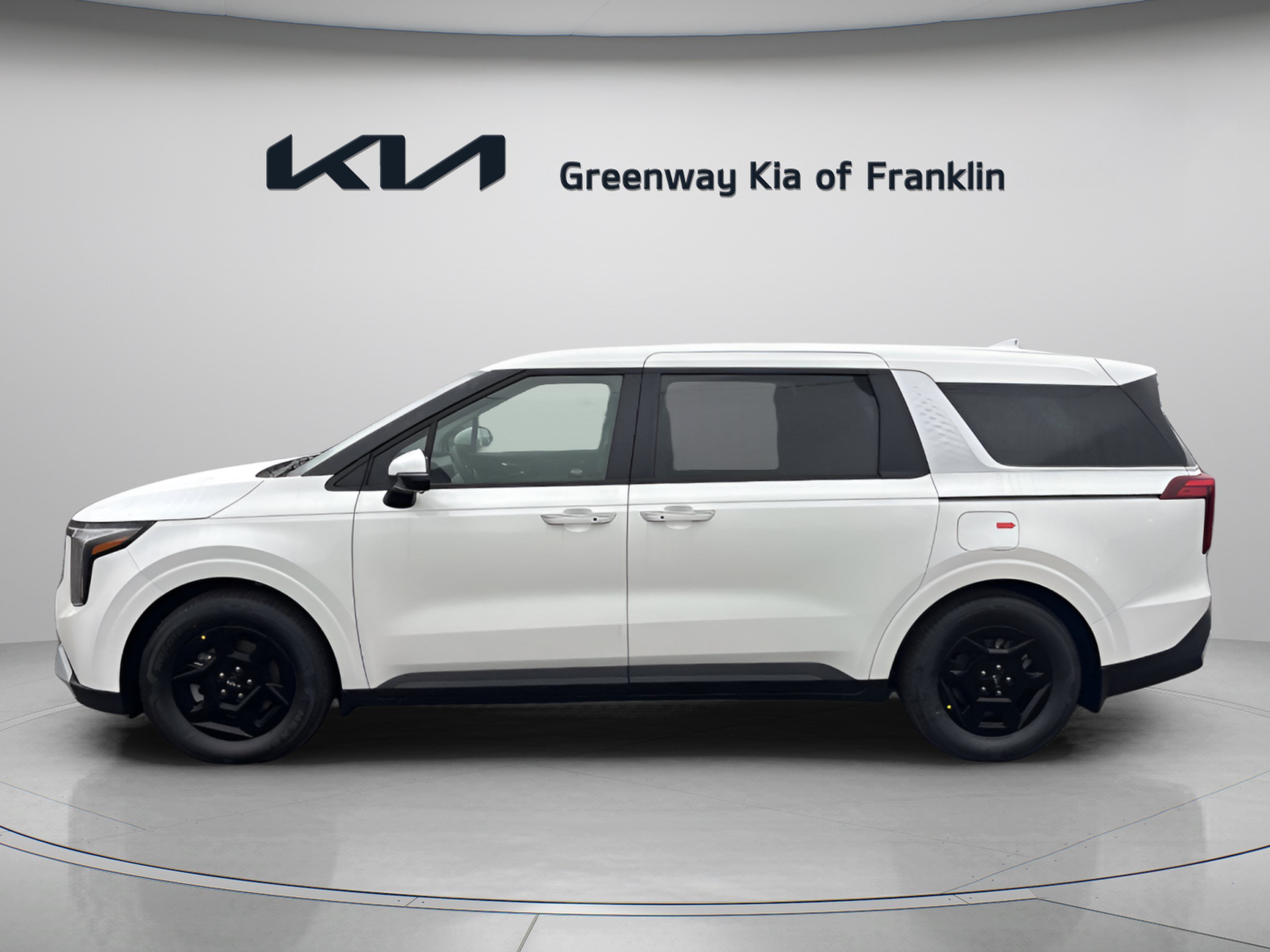 New 2026 Snow White Pearl Kia LXS image 4