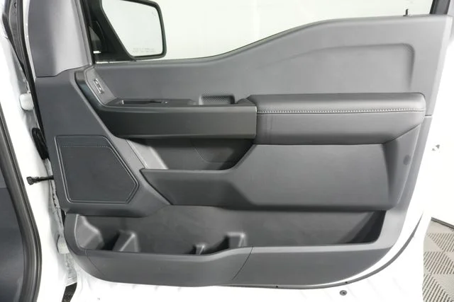 New 2026 Oxford White Ford STX® image 30