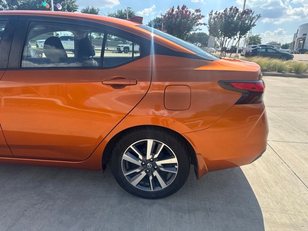 Used 2020 Orange Nissan 1.6 SV image 6