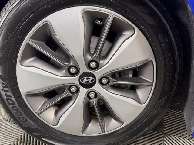 Used 2019 Hyundai Ioniq Base with VIN KMHC65LD8KU173263 for sale in Nashua, NH