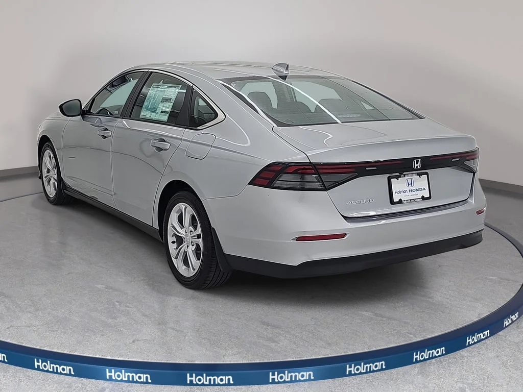 New 2026 Solar Silver Metallic Honda LX image 8