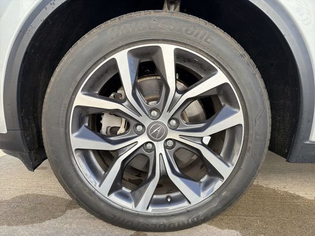 Used 2023 Silver Acura w/Technology Package image 12