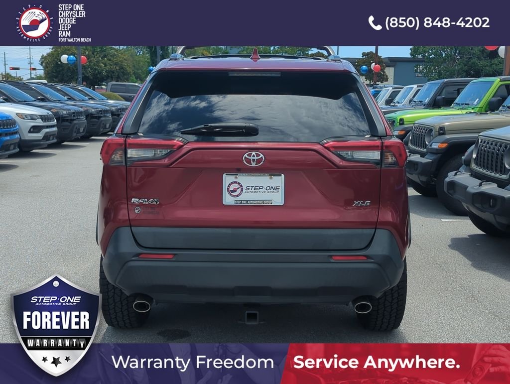 Used 2019 Red Toyota XLE image 5