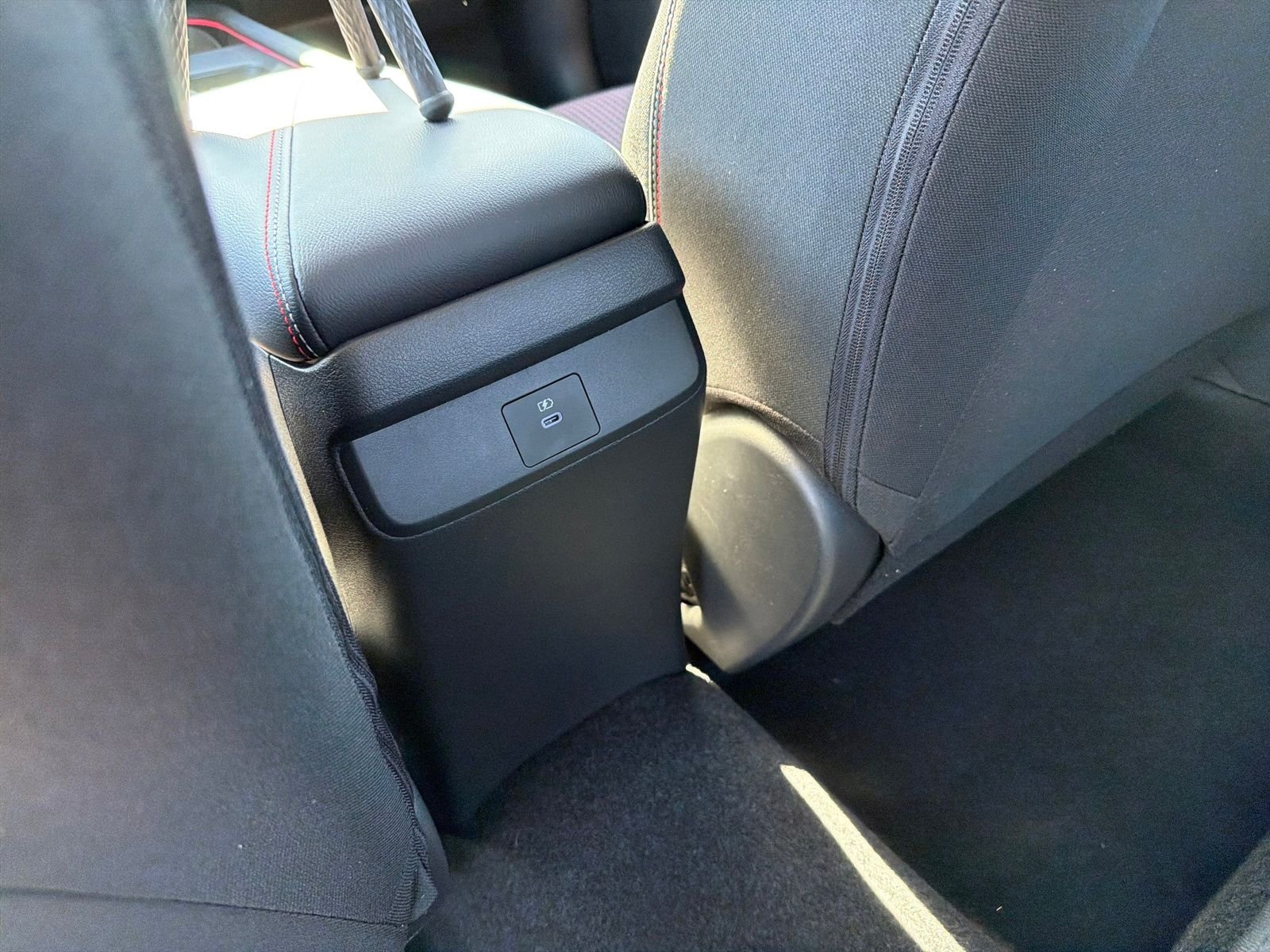 New 2026 Nissan Sentra SR 4D Sedan