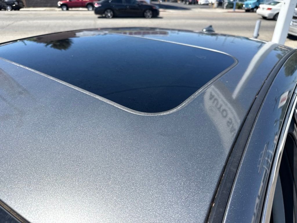 Used 2015 Gray INFINITI Premium image 8