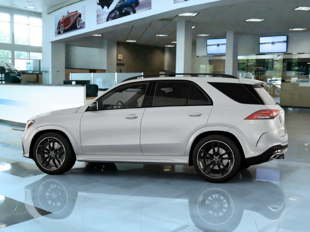 New 2026 MANUFAKTUR Moonlight White Metallic Mercedes-Benz GLE 580 image 31