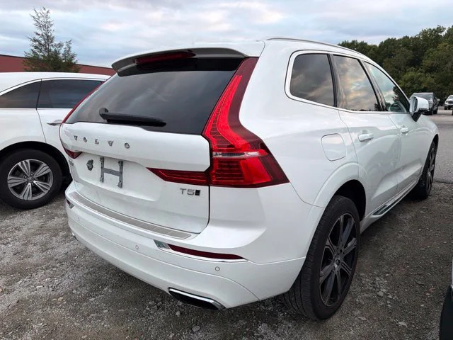 Used 2021 White Volvo T5 Inscription image 5
