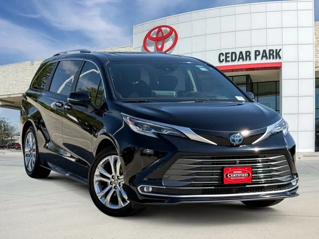 2023 Toyota Sienna Platinum