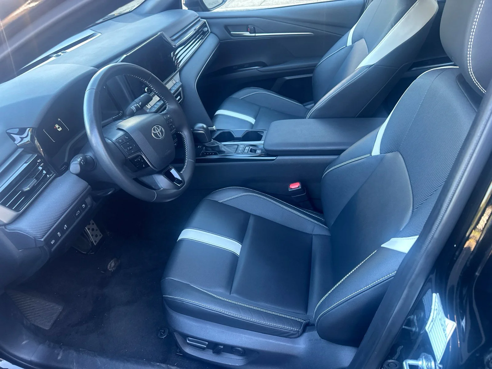 Used 2025 Black Toyota SE image 9