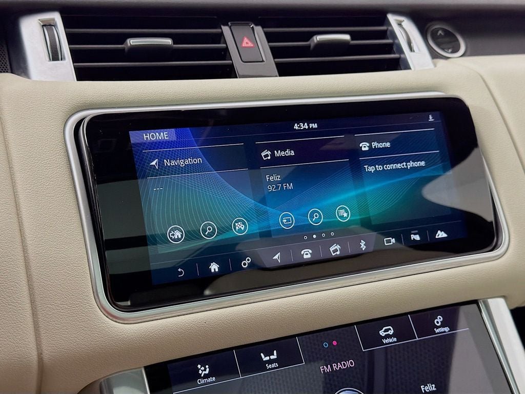 Used 2019 Loire Blue Metallic Land Rover V6 Supercharged HSE *Ltd Avail* image 15