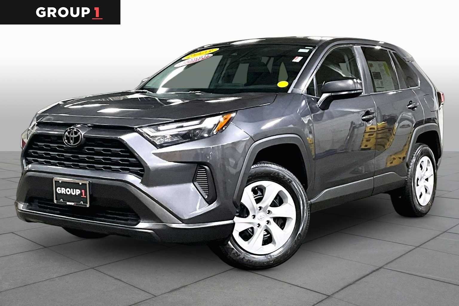 2023 Toyota RAV4 LE