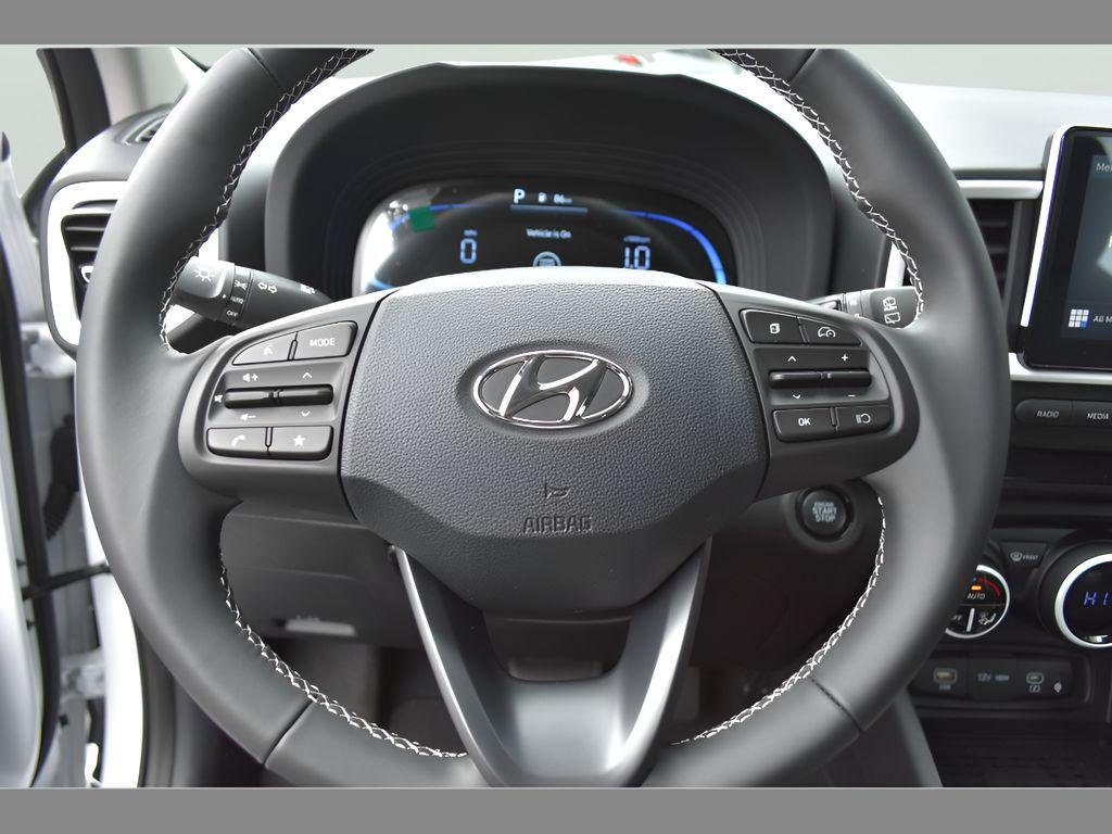 New 2026 Lunar White w/Black Roof Hyundai SEL w/Two-Tone Roof image 19