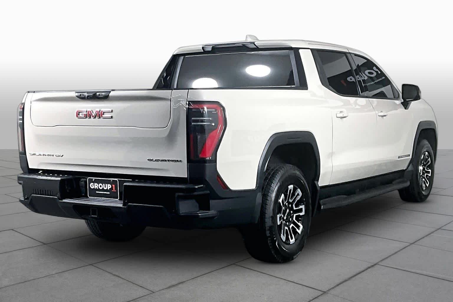 Used 2026 Coastal Dune GMC Elevation Standard Range image 12